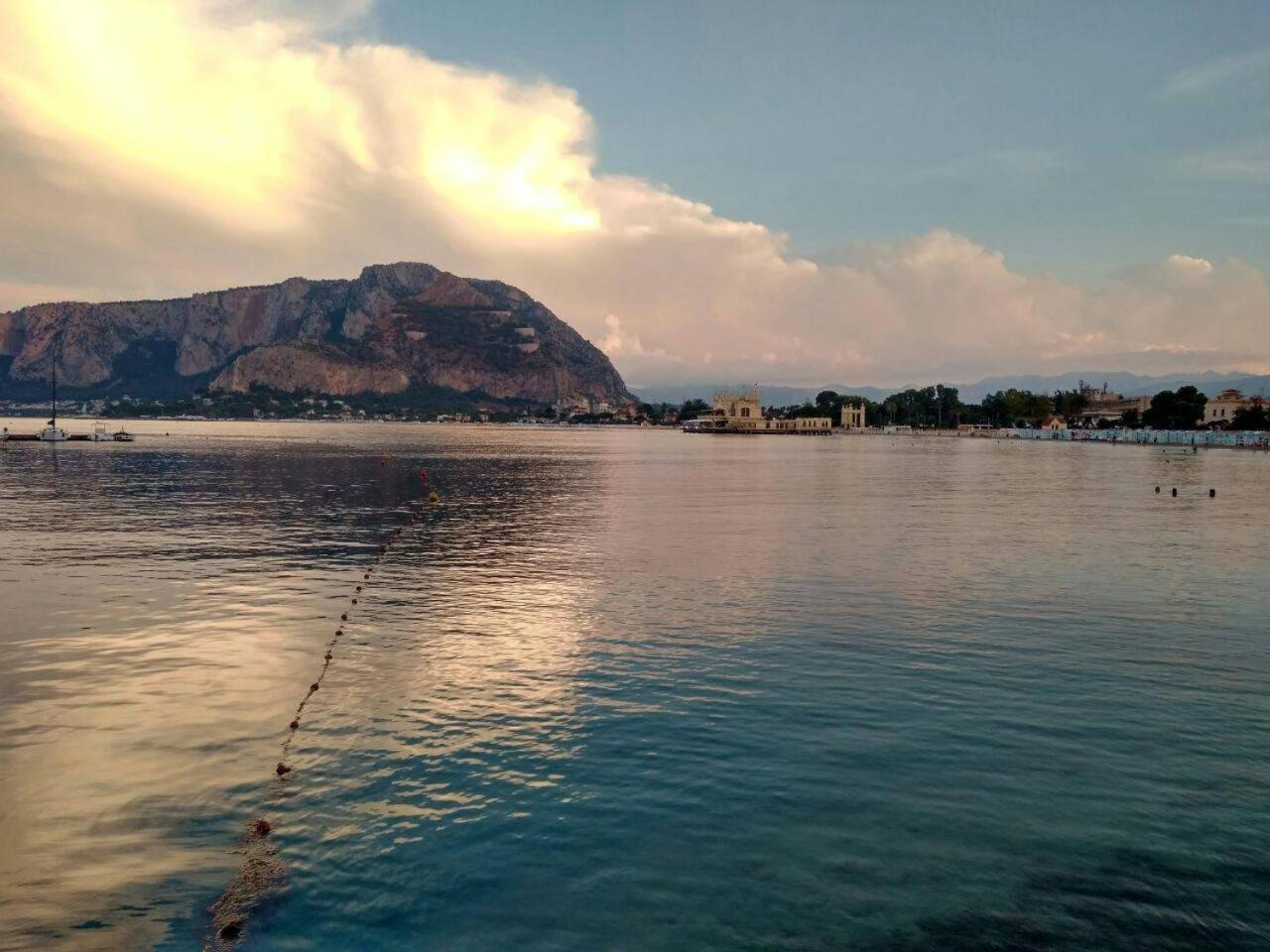 A Casa Di Nonna Gio Lägenhet Palermo Exteriör bild